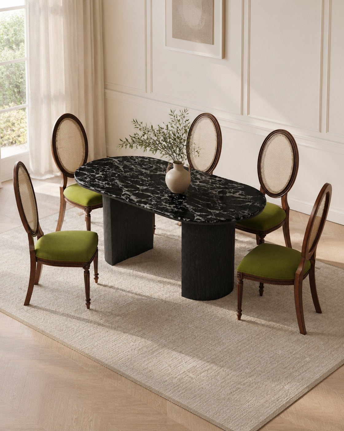 One silhouette. Your dimensions, comfort and finish.