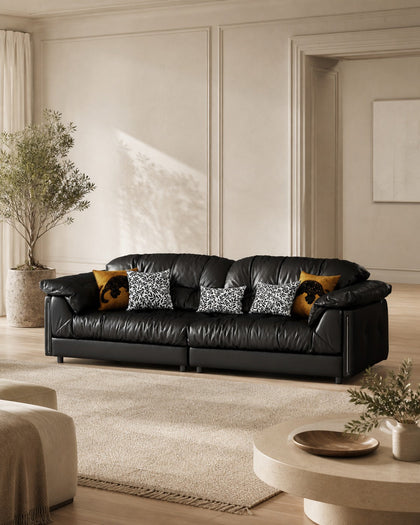SF118 Lilian Sofa — view 02