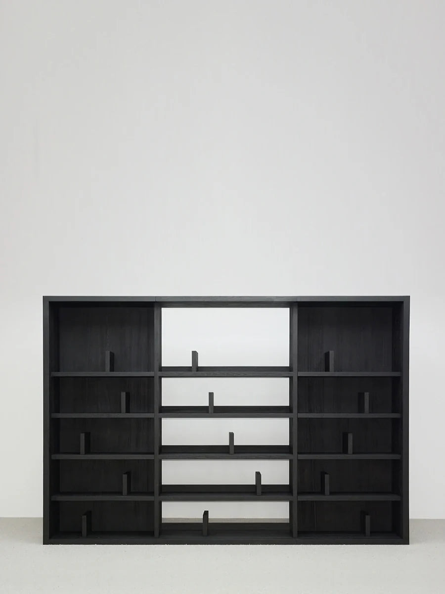 A00013 A00013 Bookcase — view 02