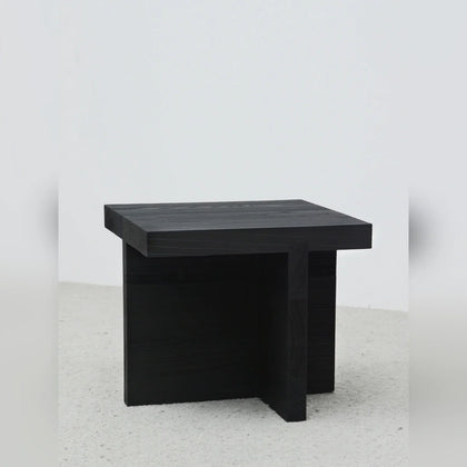A00025 A00025 Coffee Table — view 01