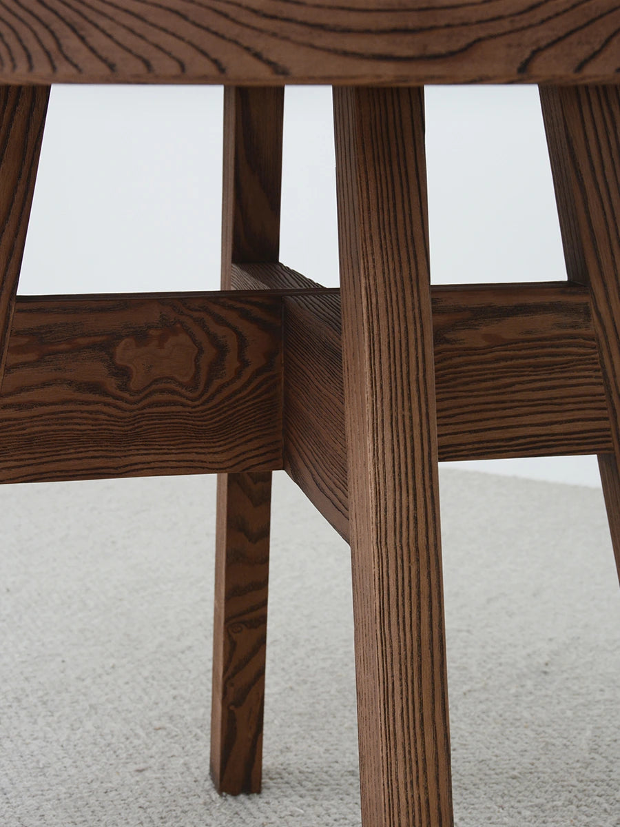 One silhouette. Your dimensions, comfort and finish.