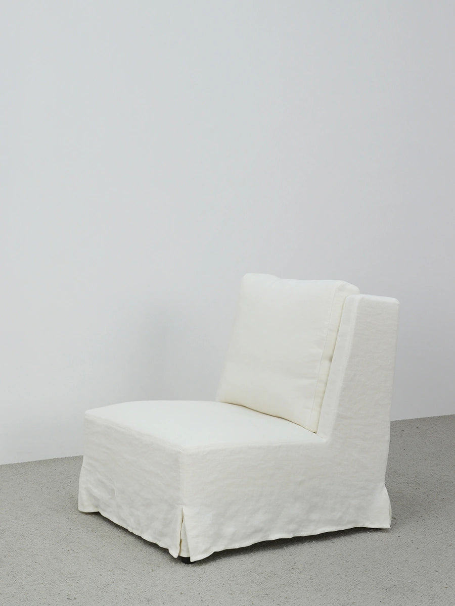 A00004 Lounge Chair in a finished interior.