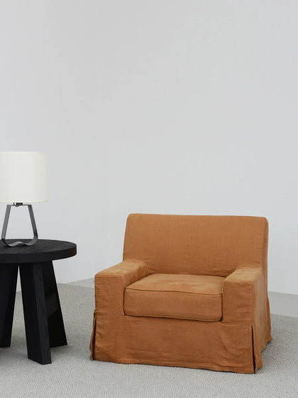 A00015 A00015 Lounge Chair — view 02