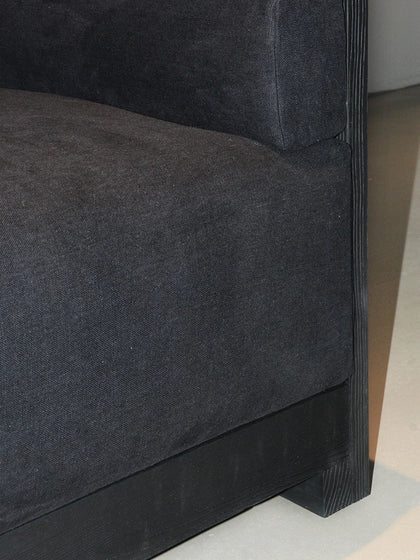 A00029 A00029 Lounge Chair — view 05