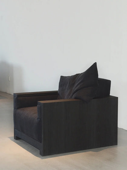 A00029 A00029 Lounge Chair — view 06