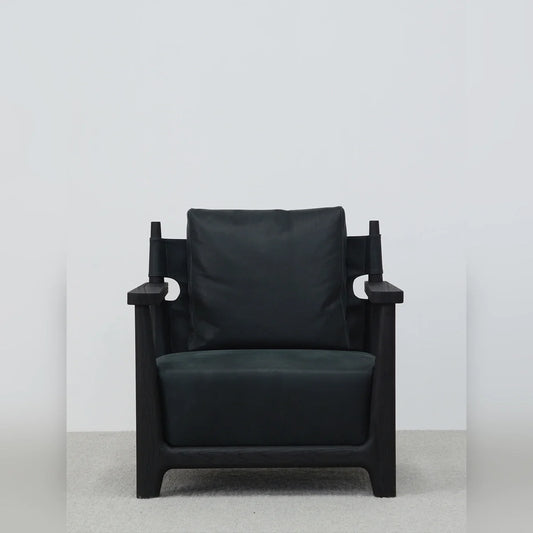 A00032 A00032 Lounge Chair — view 01