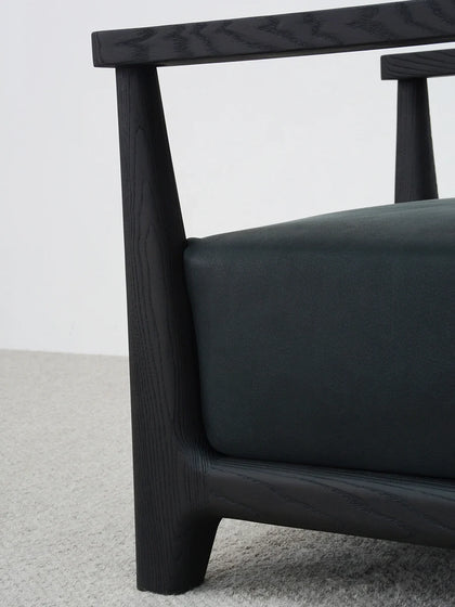 A00032 A00032 Lounge Chair — view 03