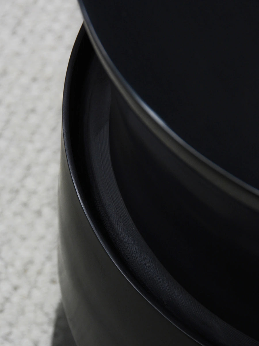 One silhouette. Your dimensions, comfort and finish.