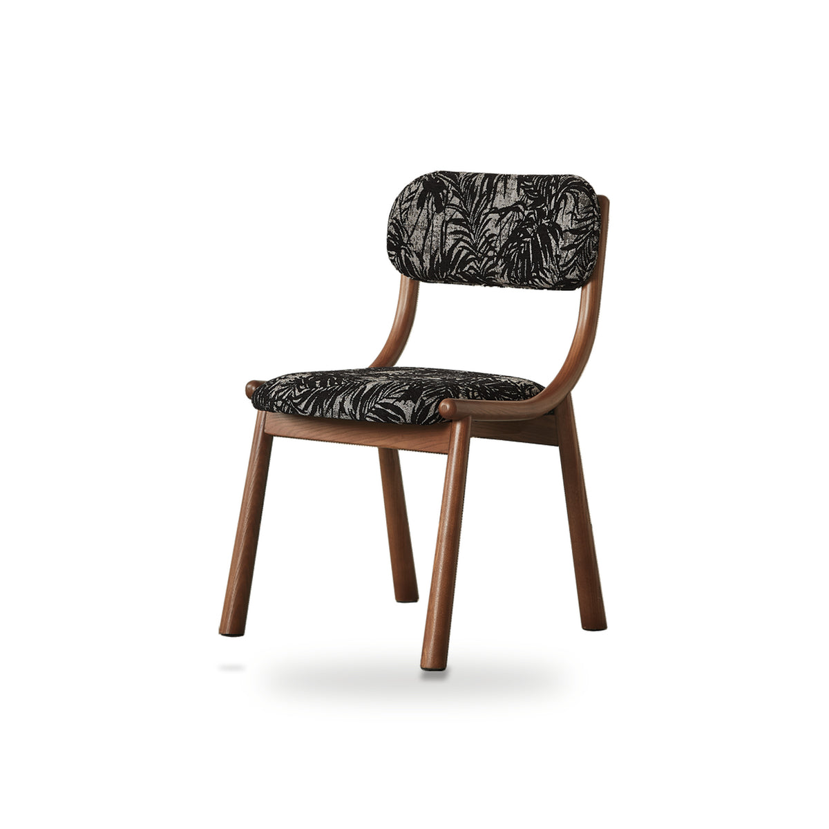 One silhouette. Your dimensions, comfort and finish.