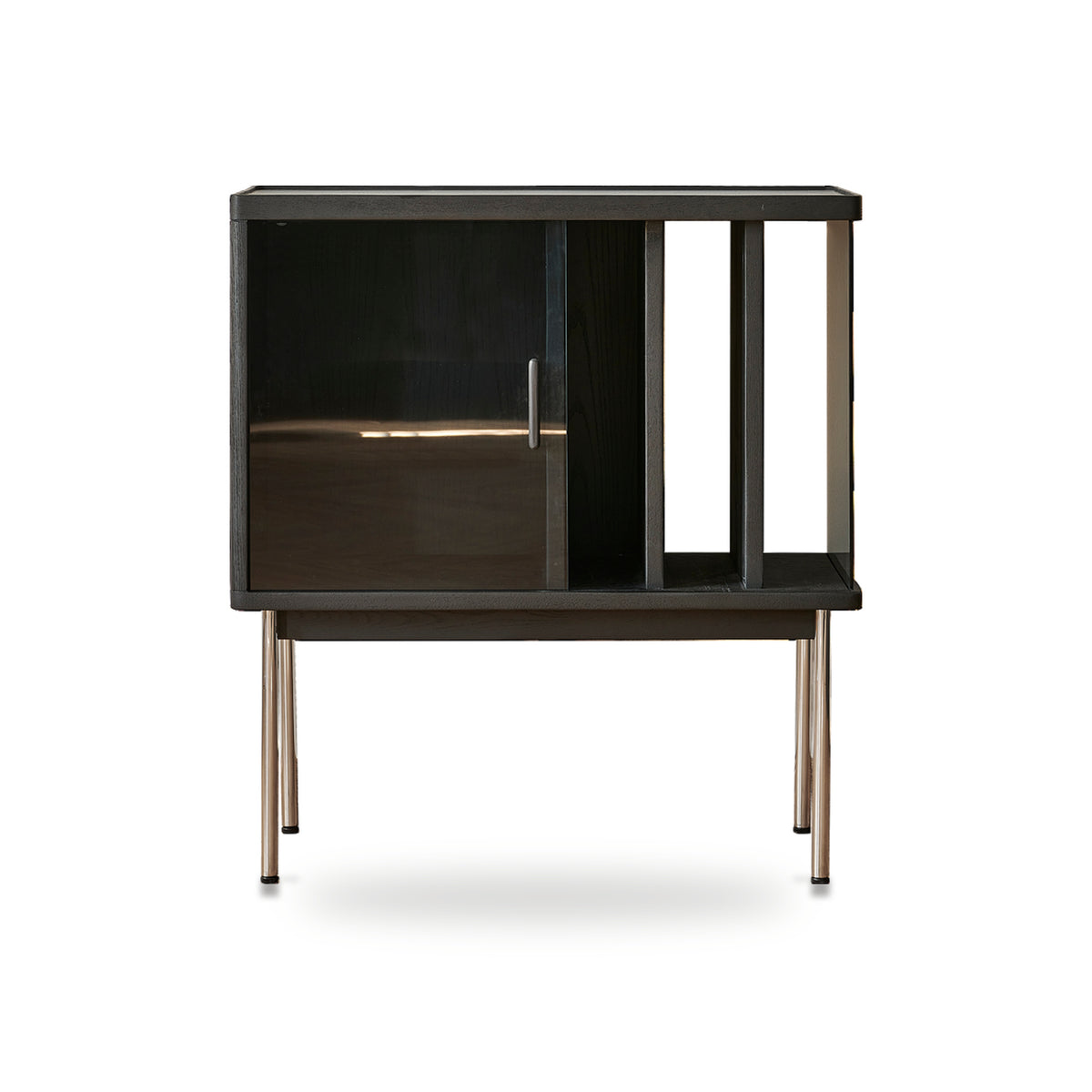One silhouette. Your dimensions, comfort and finish.