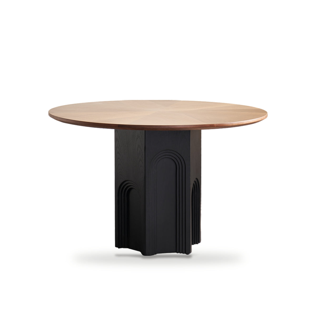 One silhouette. Your dimensions, comfort and finish.