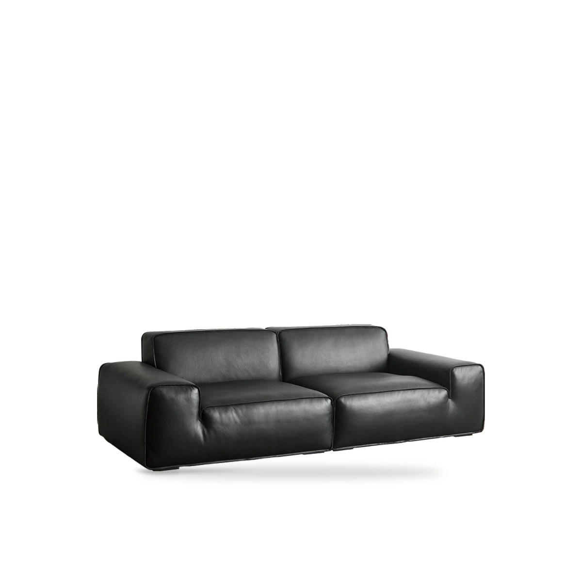One silhouette. Your dimensions, comfort and finish.