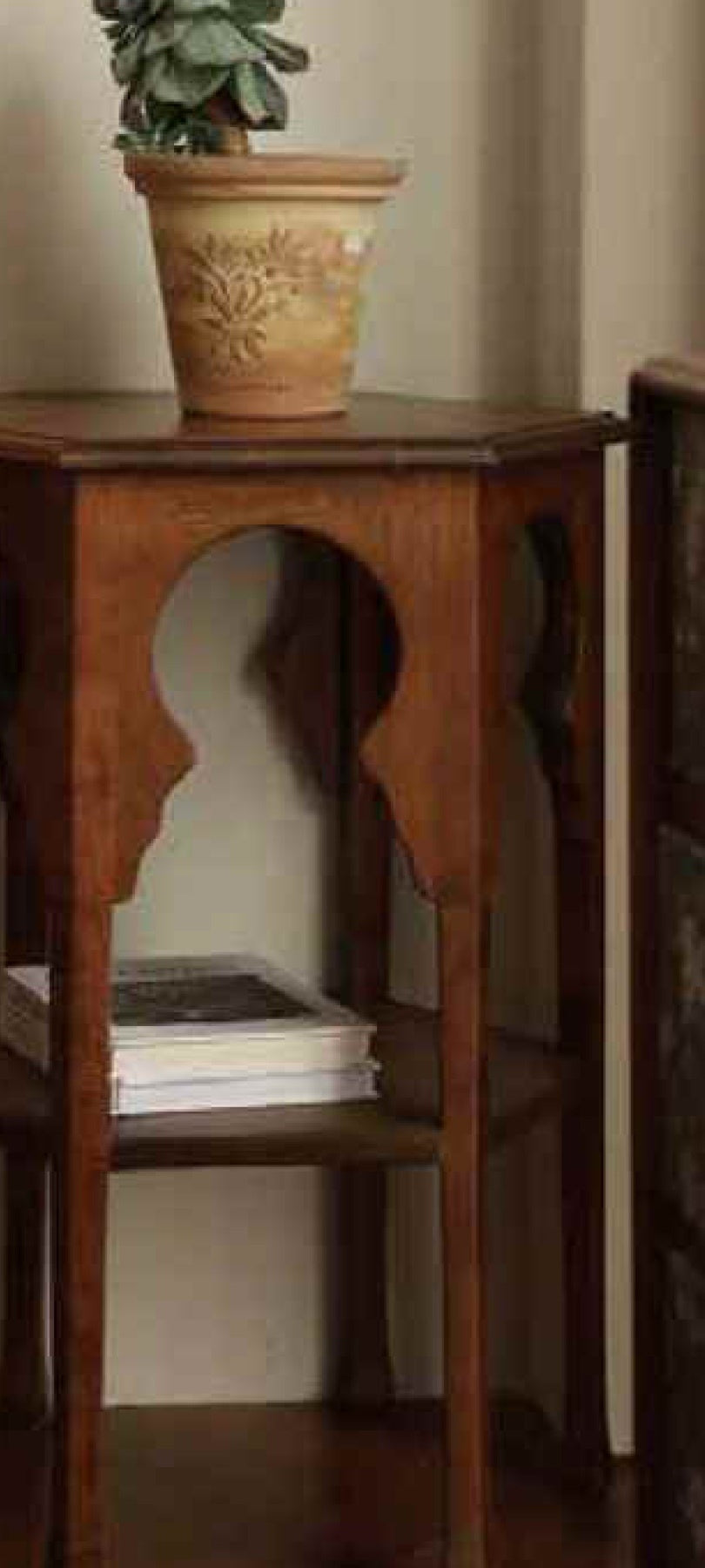 ATHJ001 Atubi Cabinet ATHJ001 — view 01