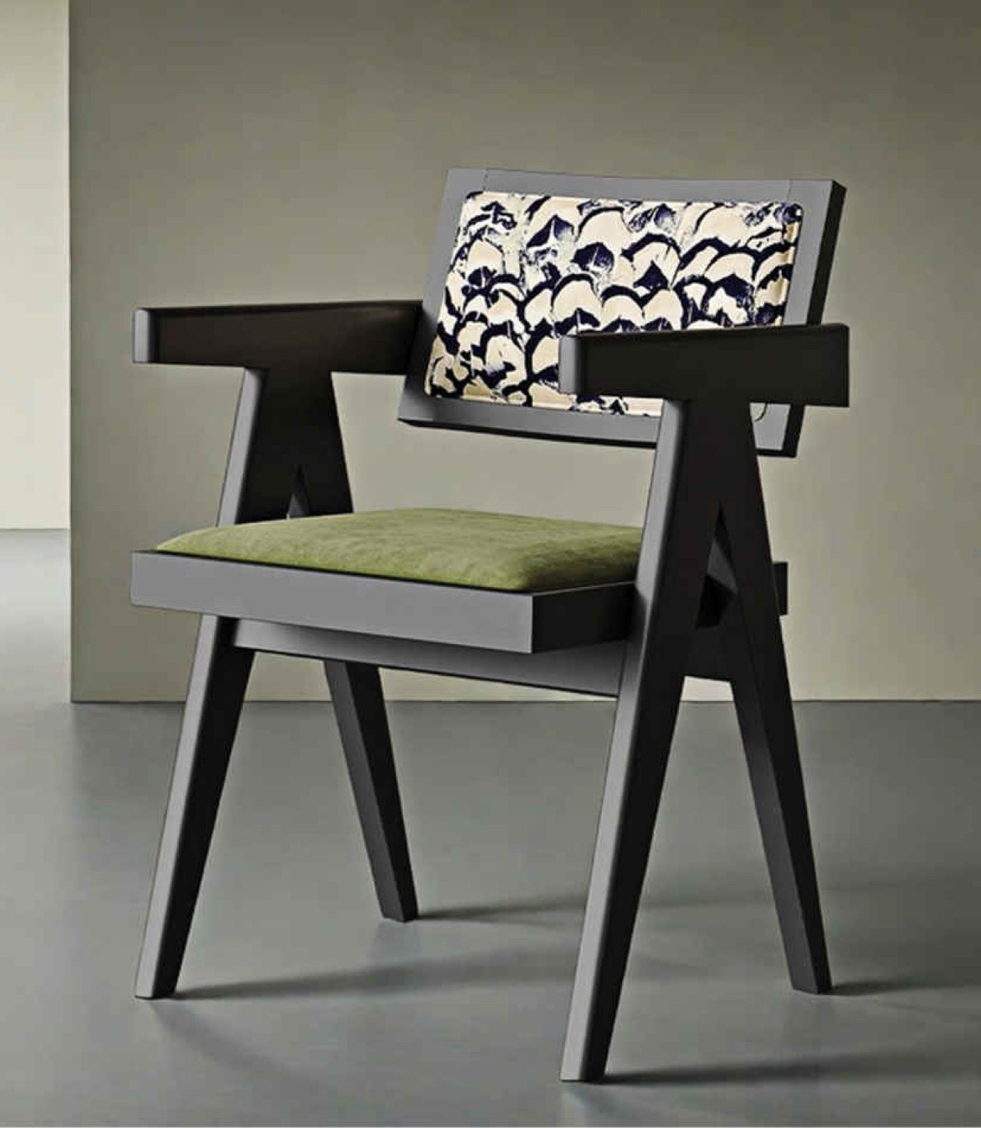 Atubi Dining Chair ACF403 in a finished interior.