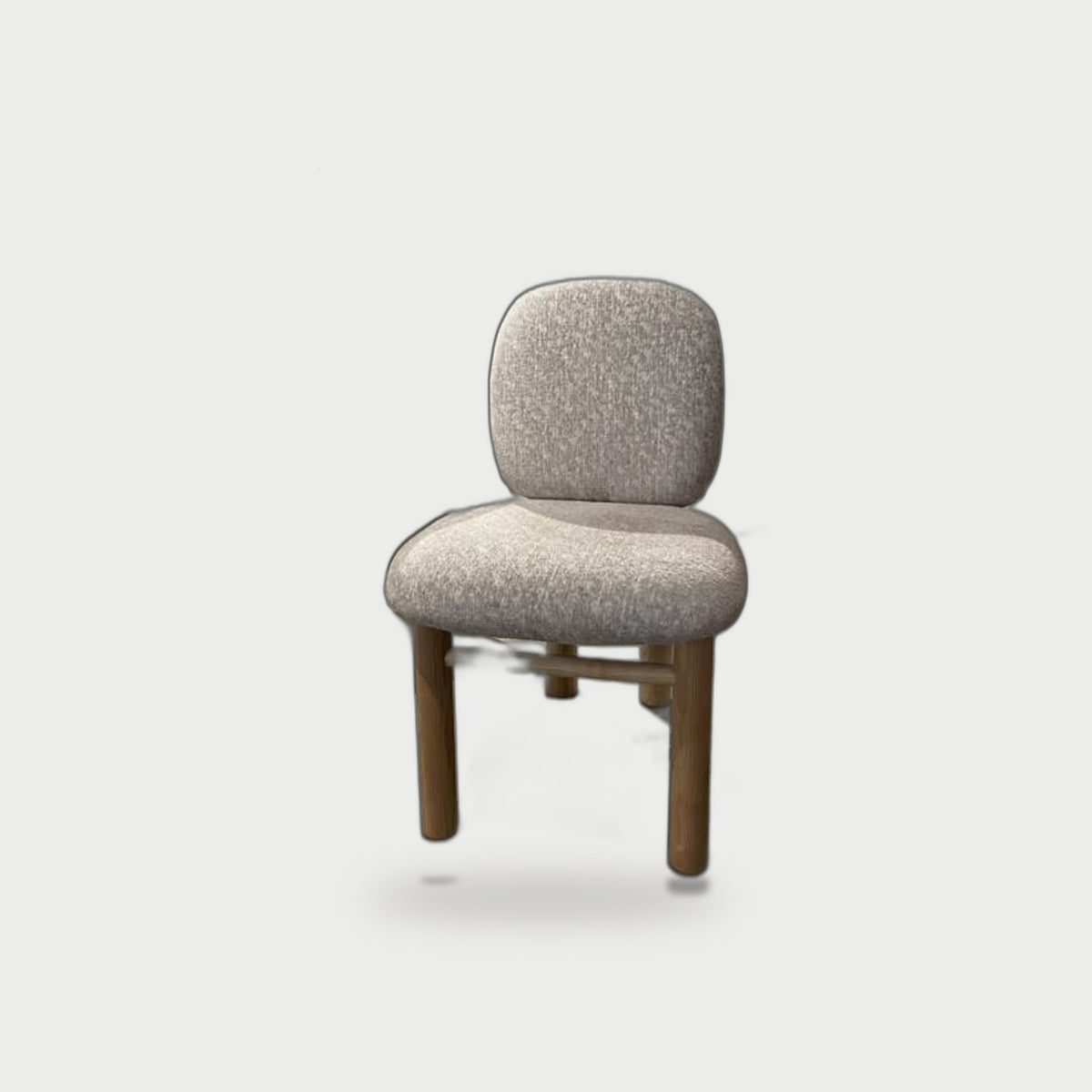 One silhouette. Your dimensions, comfort and finish.