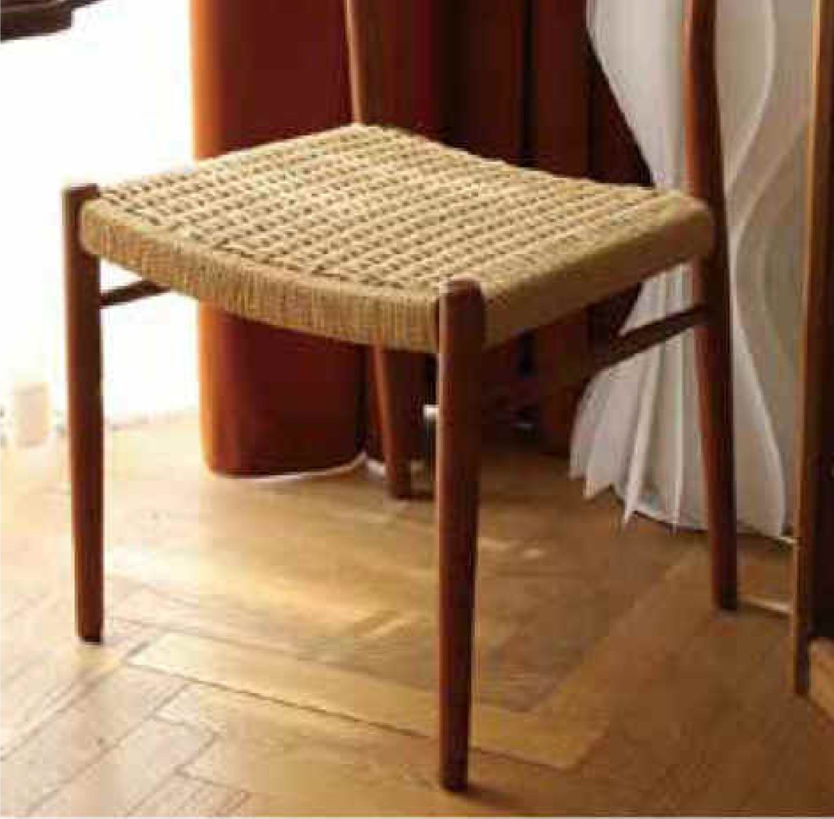 Atubi Stool ACY003 in a finished interior.