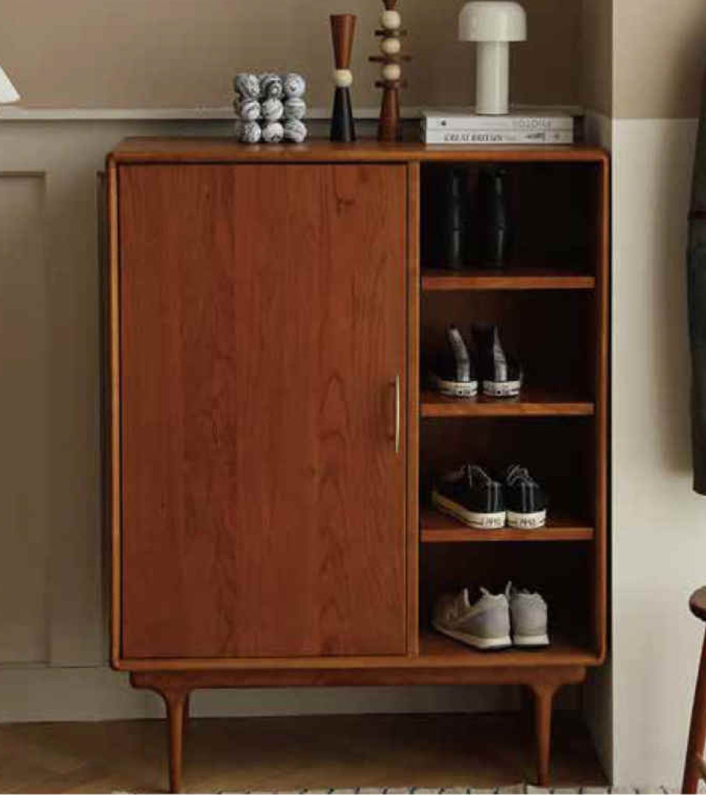 Atubi Wardrobe ATKXG001 in a finished interior.