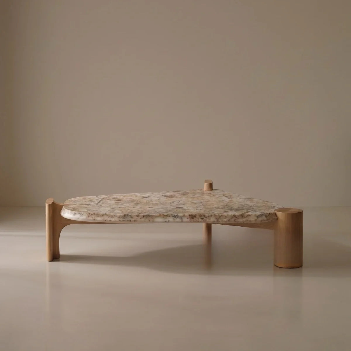 A00014 A00014 Coffee Table — view 01