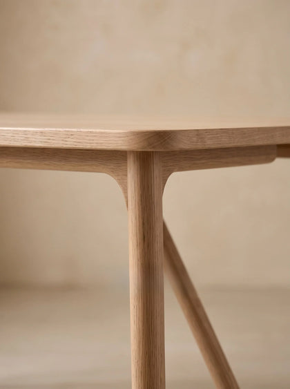 A00041 A00041 Desk — view 03