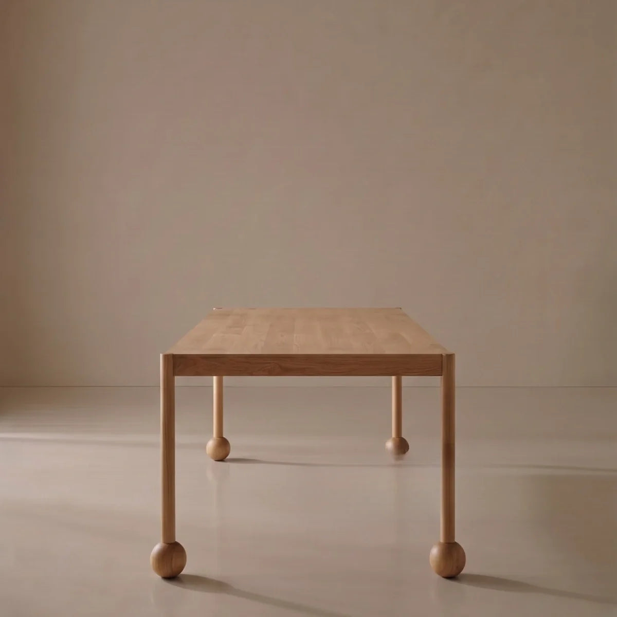 A00007 A00007 Dining Table — view 01