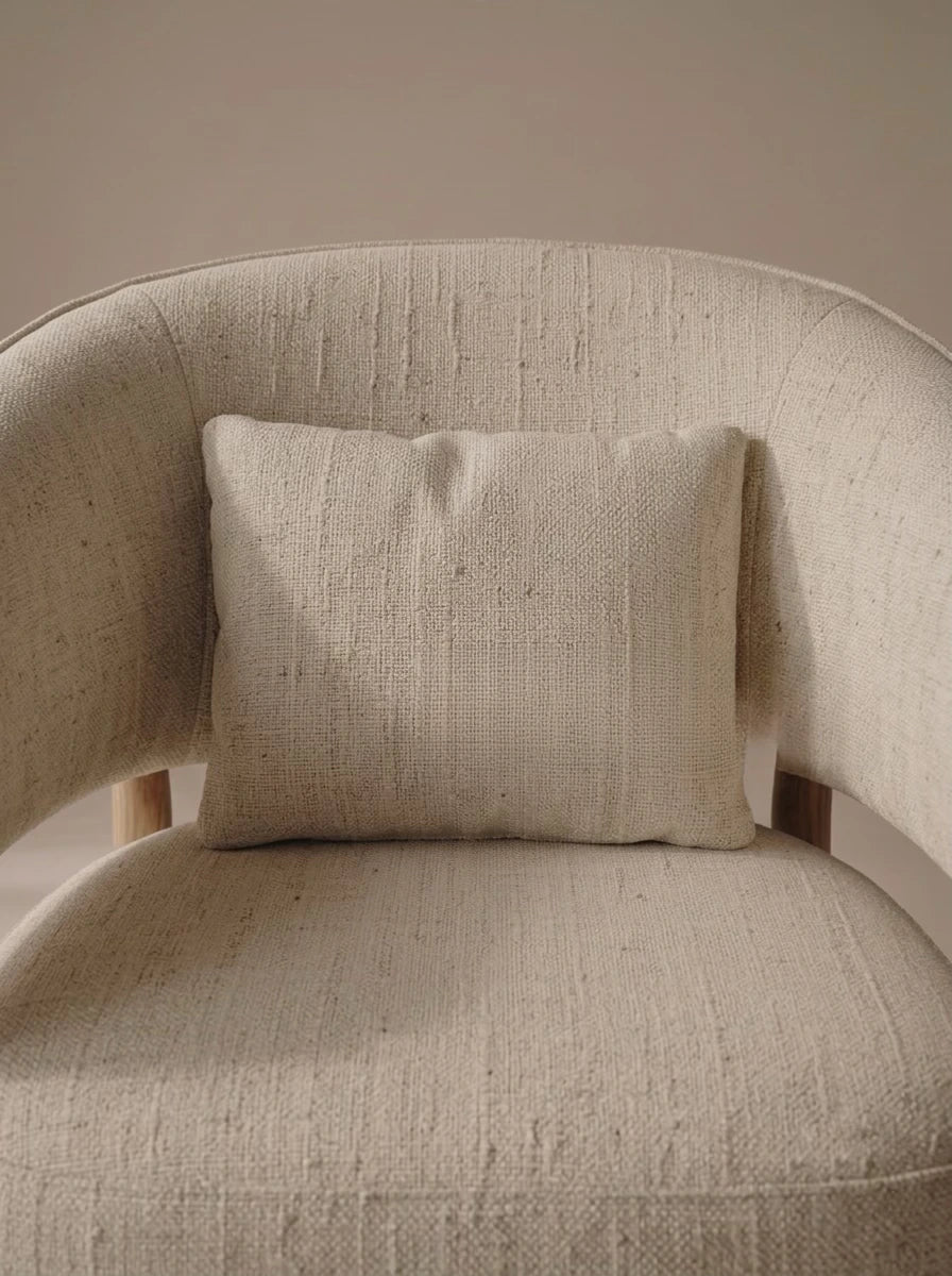 One silhouette. Your dimensions, comfort and finish.