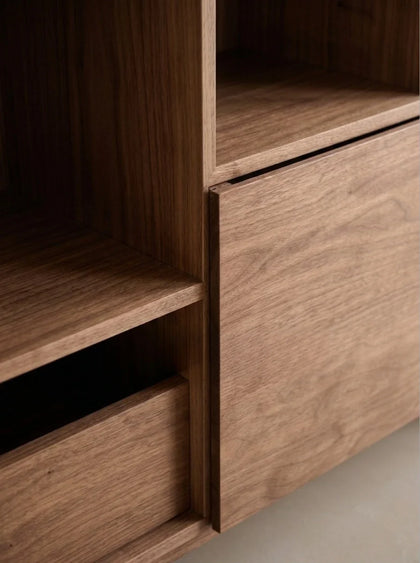 A00033 A00033 Sideboard — view 02