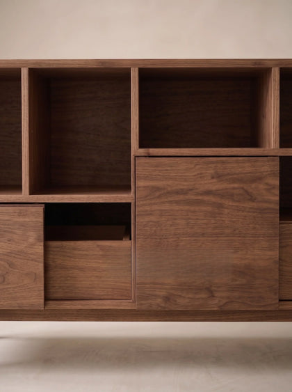 A00033 A00033 Sideboard — view 03