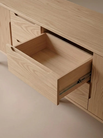 A00035 A00035 Sideboard — view 04