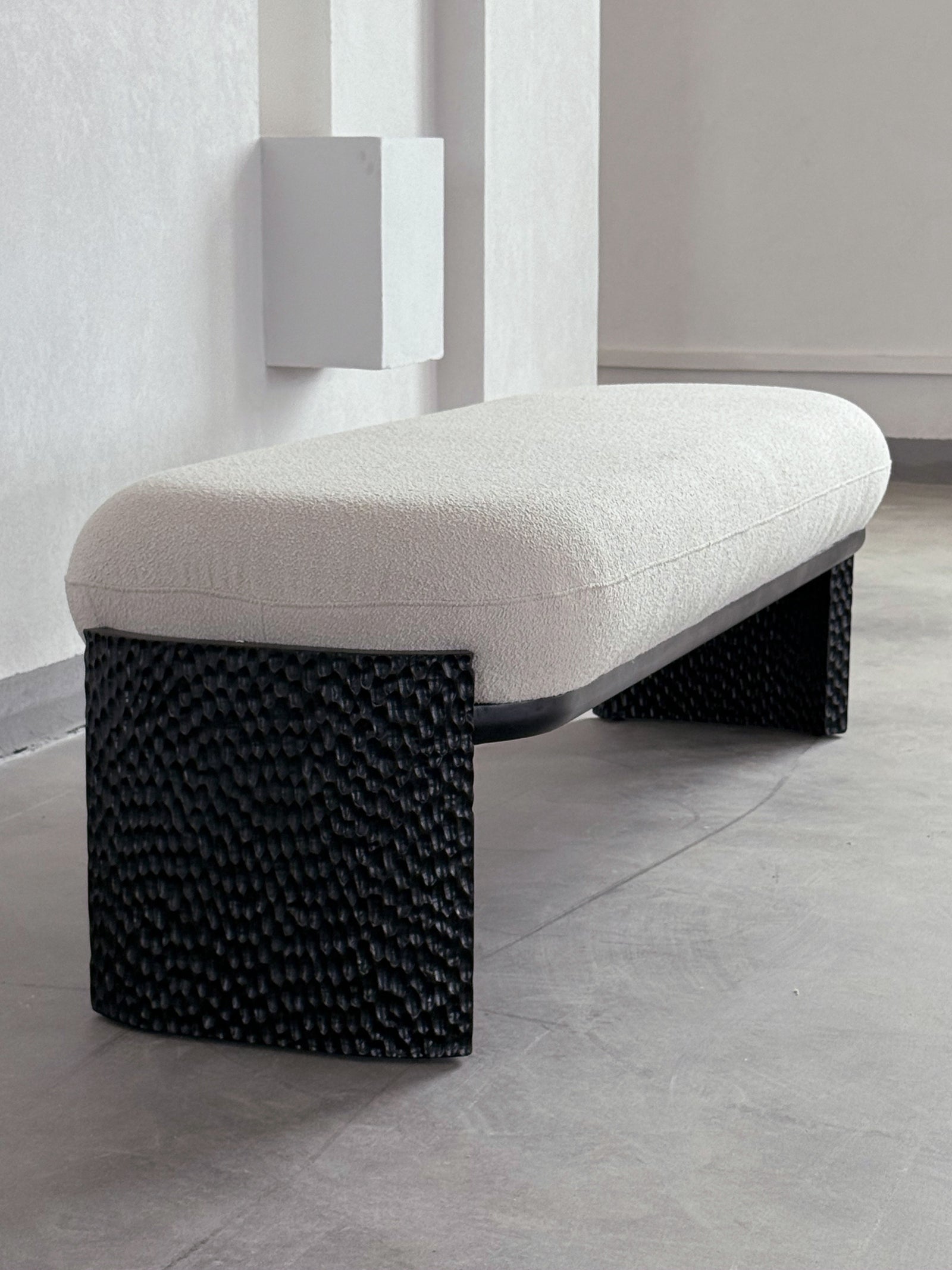 One silhouette. Your dimensions, comfort and finish.