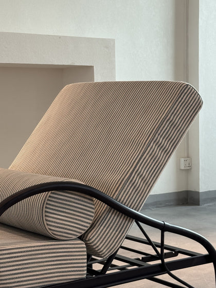 A00002 A00002 Chaise Longue — view 03
