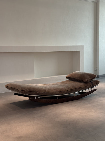A00010 A00010 Chaise Longue — view 02