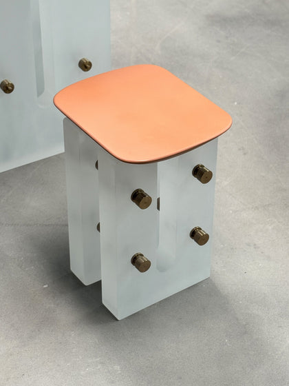 A00030 A00030 Console Table — view 03
