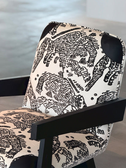 A00012 A00012 Lounge Chair — view 04