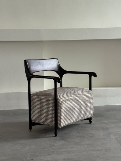 A00029 A00029 Lounge Chair — view 02