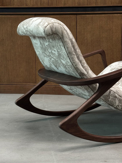 A00027 A00027 Rocking Chair — view 05