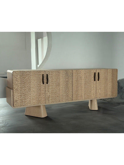 A00016 A00016 Sideboard — view 06