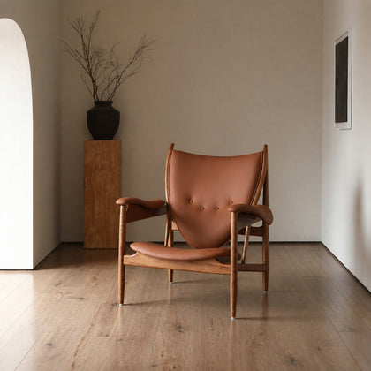 A733 A733 Armchair — view 02