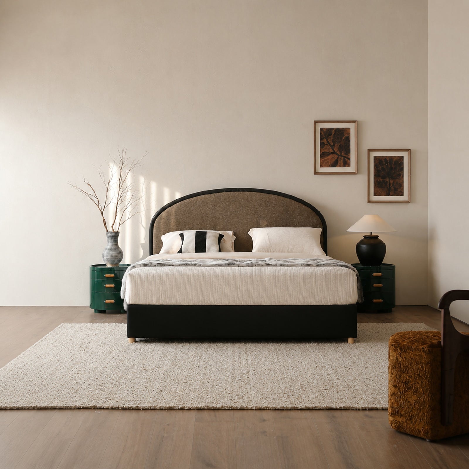 B706 B706 Bed — view 02