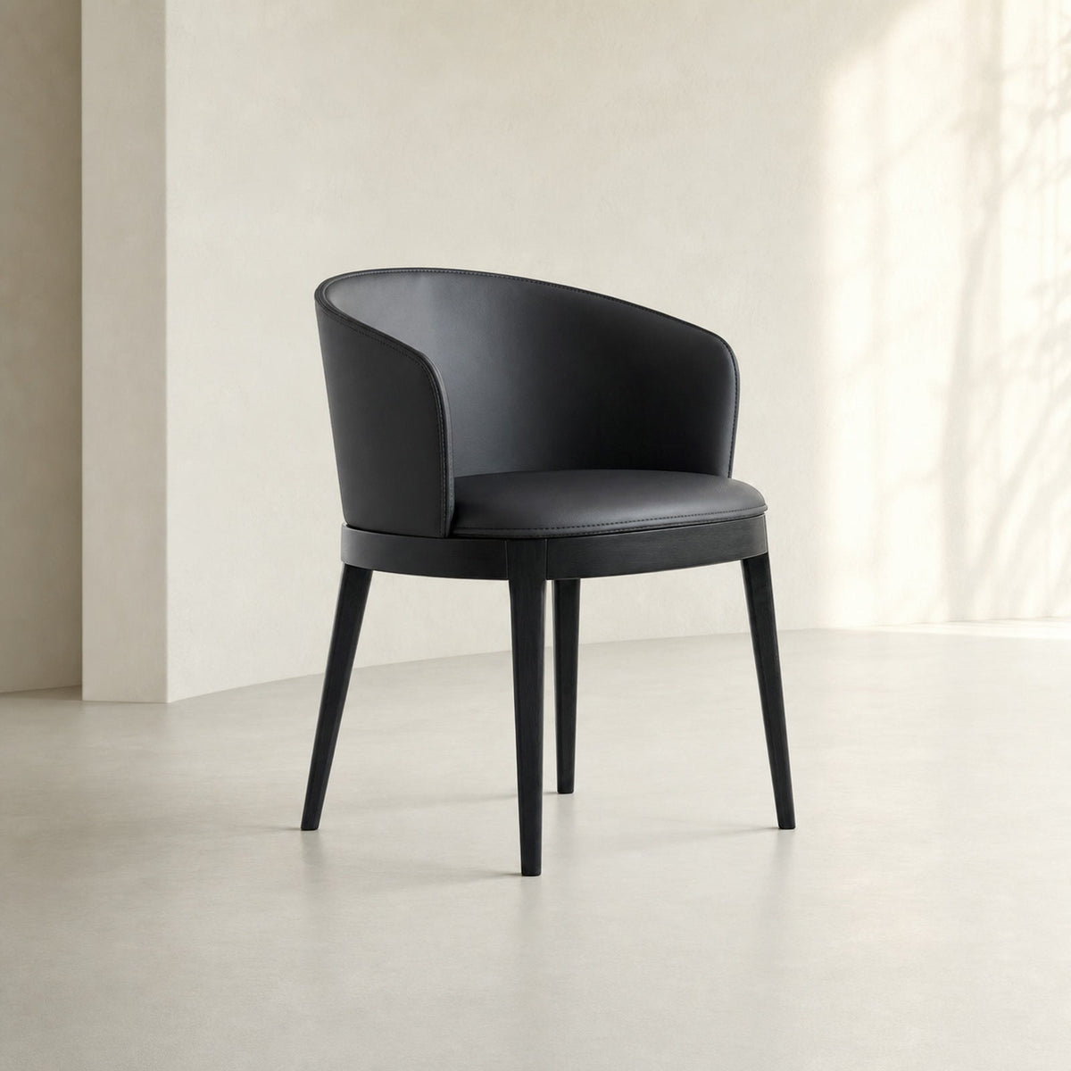 C374 C374 Dining Chair — view 02
