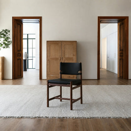 C784 C784 Dining Chair — view 02