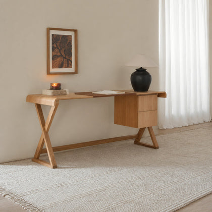 BT704 BT704 Desk — view 02