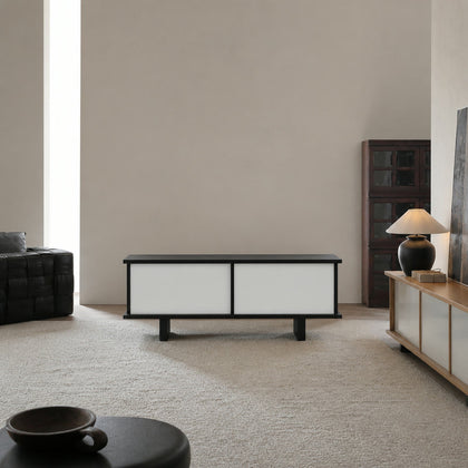 DC325 DC325 Sideboard — view 02