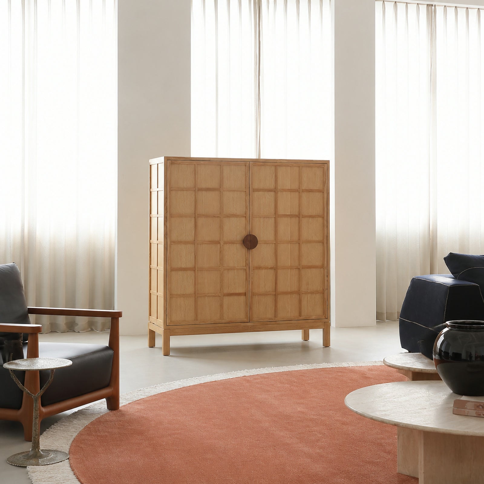 DC721 DC721 Sideboard — view 02