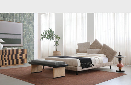 DC725 DC725 Sideboard — view 01