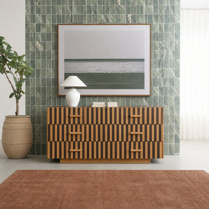 DC725 DC725 Sideboard — view 02