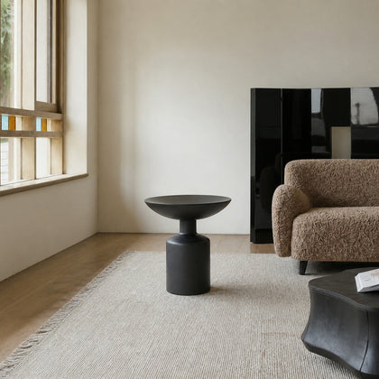 LC705 LC705 Side Table — view 02