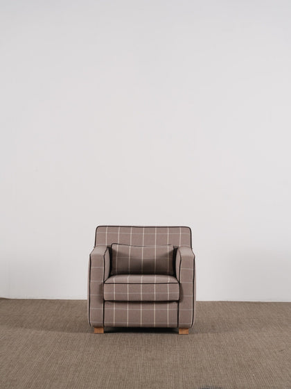 A00058 A00058 Armchair — view 03