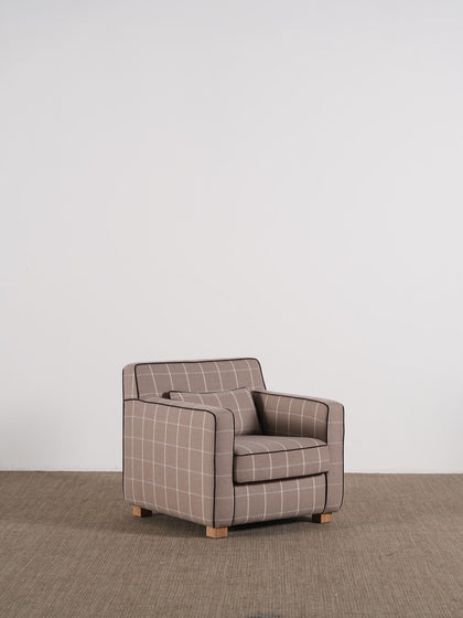 A00058 A00058 Armchair — view 04