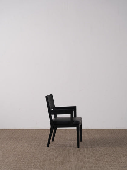 A00064 A00064 Armchair — view 04