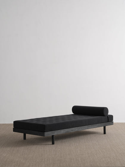A00008 A00008 Bench — view 14
